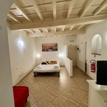 Lovely Portion Of Property Few Steps From Basilica Santa Croce Флоренция Екстериор снимка