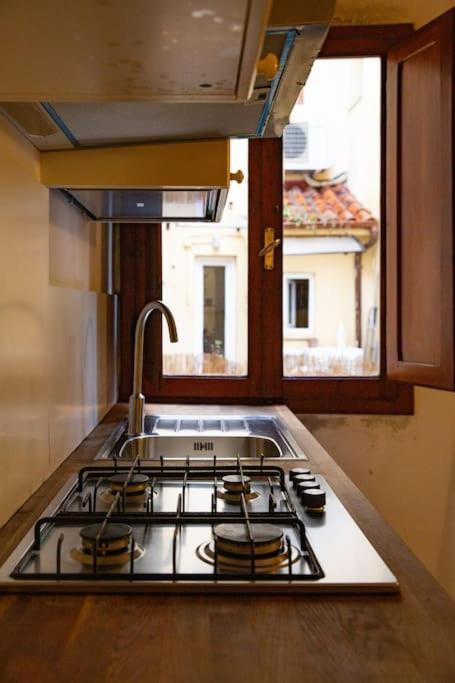 Lovely Portion Of Property Few Steps From Basilica Santa Croce Флоренция Екстериор снимка